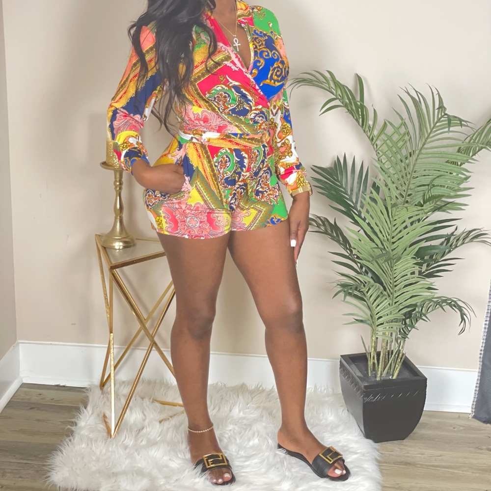 Multi color short set